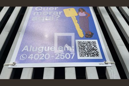 Casa para alugar com 60m², 2 quartos e 1 vagaFachada + Placa SZQU-368