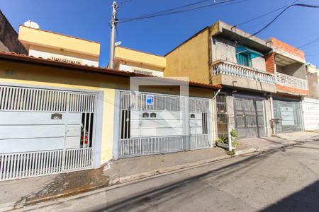 Casa para alugar com 60m², 2 quartos e 1 vagaFachada
