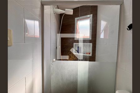 Apartamento para alugar com 140m², 2 quartos e 2 vagas Apartamento para alugar com 140m², 2 quartos e 2 vagasBanheiro da suíte 1