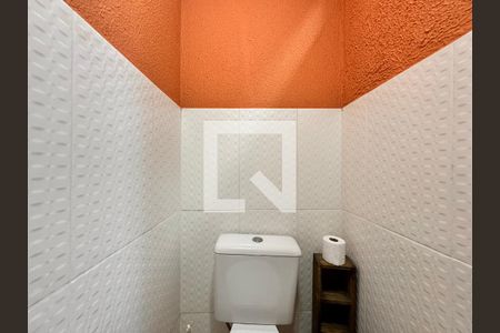 Apartamento para alugar com 140m², 2 quartos e 2 vagas Apartamento para alugar com 140m², 2 quartos e 2 vagasBanheiro de serviço