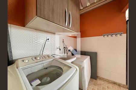 Apartamento para alugar com 140m², 2 quartos e 2 vagas Apartamento para alugar com 140m², 2 quartos e 2 vagasLavanderia