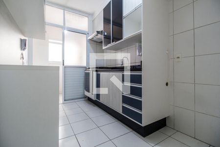 Apartamento para alugar com 61m², 2 quartos e 1 vaga Apartamento para alugar com 61m², 2 quartos e 1 vagaCozinha