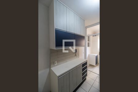 Apartamento para alugar com 61m², 2 quartos e 1 vaga Apartamento para alugar com 61m², 2 quartos e 1 vagaDetalhe da cozinha