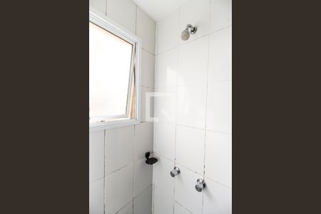 Apartamento para alugar com 61m², 2 quartos e 1 vaga Apartamento para alugar com 61m², 2 quartos e 1 vagaBanheiro da Suíte