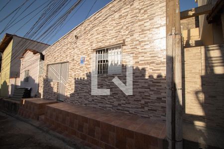Fachada de casa para alugar com 2 quartos, 50m² em Vila Mazzei, São Paulo