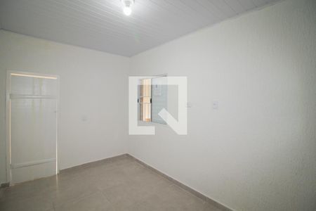 Quarto 2 de casa para alugar com 2 quartos, 50m² em Vila Mazzei, São Paulo