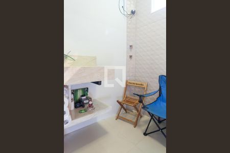 Casa de condomínio à venda com 220m², 3 quartos e 2 vagas Casa de condomínio à venda com 220m², 3 quartos e 2 vagasbanheiro suite