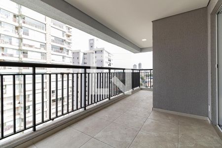 Apartamento à venda com 72m², 3 quartos e 1 vagaVaranda
