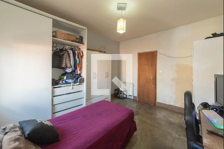 Casa à venda com 100m², 2 quartos e 1 vaga Casa à venda com 100m², 2 quartos e 1 vagaQuarto 1