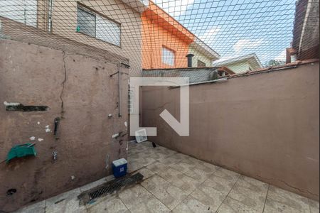 Casa à venda com 100m², 2 quartos e 1 vaga Casa à venda com 100m², 2 quartos e 1 vagaQuintal