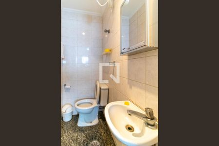 Apartamento para alugar com 186m², 4 quartos e 3 vagasBanheiro de Serviço