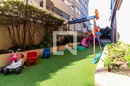Apartamento para alugar com 186m², 4 quartos e 3 vagasPlayground