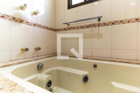 Apartamento para alugar com 186m², 4 quartos e 3 vagasBanheiro da Suíte 3