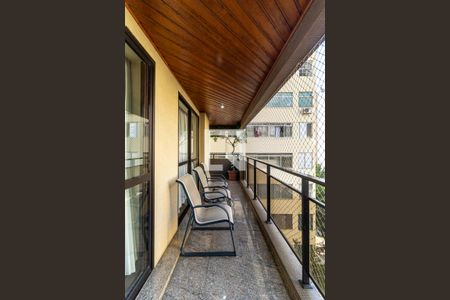Varanda de apartamento para alugar com 4 quartos, 186m² em Santa Cecília, São Paulo