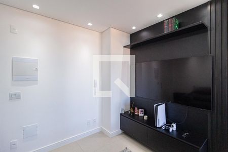 Sala de apartamento à venda com 1 quarto, 40m² em Industrial Centro, Osasco