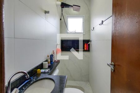 Casa de condomínio para alugar com 58m², 2 quartos e 1 vaga Casa de condomínio para alugar com 58m², 2 quartos e 1 vagaBanheiro