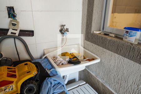 Casa de condomínio para alugar com 58m², 2 quartos e 1 vaga Casa de condomínio para alugar com 58m², 2 quartos e 1 vagaÁrea de Serviço