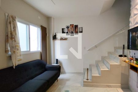 Casa de condomínio para alugar com 58m², 2 quartos e 1 vaga Casa de condomínio para alugar com 58m², 2 quartos e 1 vagaSala