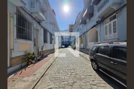 Casa de condomínio à venda com 96m², 4 quartos e 1 vagaÁrea Comum