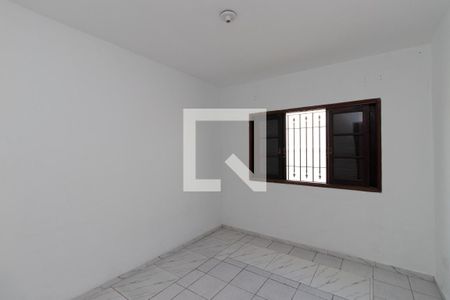 Quarto 1 de casa para alugar com 2 quartos, 100m² em Vila Nilo, São Paulo