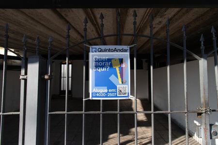 Casa para alugar com 100m², 2 quartos e 2 vagasPlaca