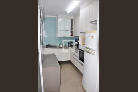 Casa à venda com 60m², 2 quartos e 1 vaga Casa à venda com 60m², 2 quartos e 1 vagaCozinha
