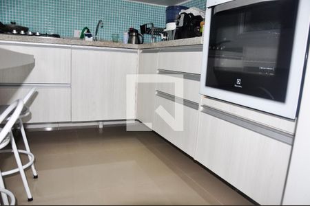 Casa à venda com 60m², 2 quartos e 1 vaga Casa à venda com 60m², 2 quartos e 1 vagaCozinha