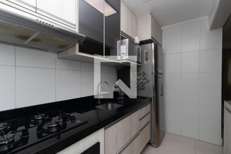 Apartamento à venda com 76m², 2 quartos e 2 vagas Apartamento à venda com 76m², 2 quartos e 2 vagasCozinha e Área de Serviço