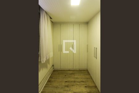 Apartamento para alugar com 67m², 2 quartos e 1 vaga Apartamento para alugar com 67m², 2 quartos e 1 vagaQuarto