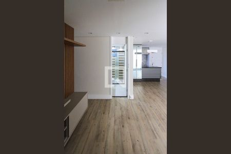 Sala de apartamento para alugar com 2 quartos, 67m² em Vila Bela, São Paulo