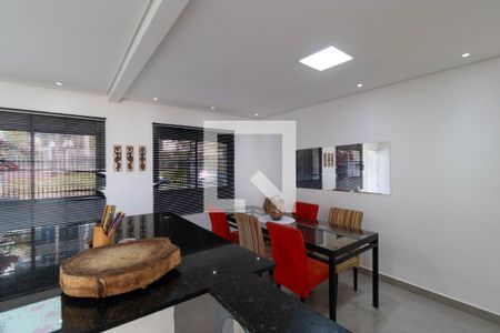 Casa à venda com 220m², 3 quartos e 4 vagasCozinha