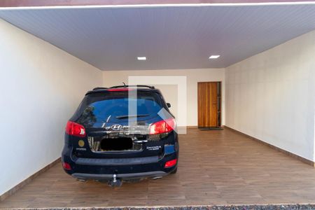 Casa à venda com 220m², 3 quartos e 4 vagasGaragem