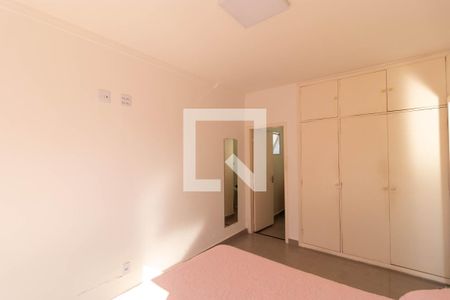 Casa à venda com 220m², 3 quartos e 4 vagasSuíte 03