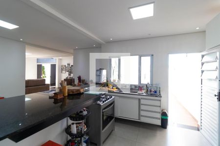 Casa à venda com 220m², 3 quartos e 4 vagasCozinha