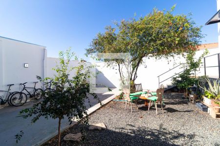 Casa à venda com 220m², 3 quartos e 4 vagasQuintal