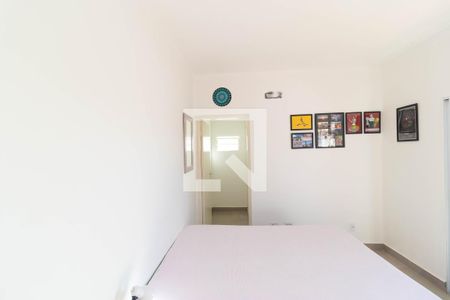 Casa à venda com 220m², 3 quartos e 4 vagasSuíte 02