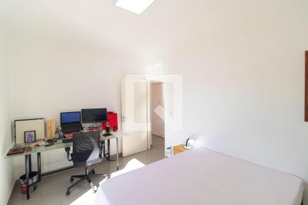 Casa à venda com 220m², 3 quartos e 4 vagasSuíte 02