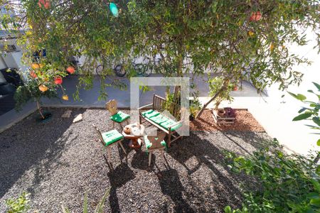 Casa à venda com 220m², 3 quartos e 4 vagasQuintal