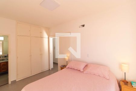 Casa à venda com 220m², 3 quartos e 4 vagasSuíte 03