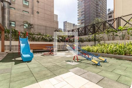 Apartamento para alugar com 103m², 3 quartos e 2 vagas Apartamento para alugar com 103m², 3 quartos e 2 vagasÁrea comum - Playground