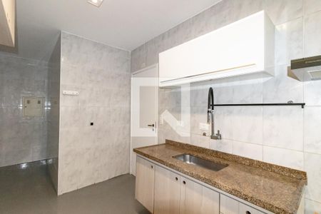 Apartamento para alugar com 103m², 3 quartos e 2 vagas Apartamento para alugar com 103m², 3 quartos e 2 vagasCozinha