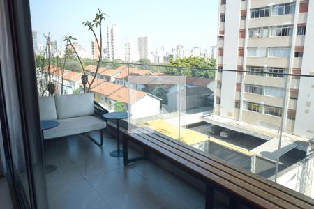 Varanda sala de apartamento à venda com 2 quartos, 115m² em Cerqueira César, São Paulo