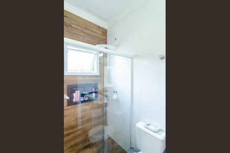 Casa à venda com 98m², 3 quartos e 2 vagasBanheiro da Suíte