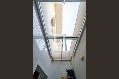 Casa à venda com 98m², 3 quartos e 2 vagasLavanderia