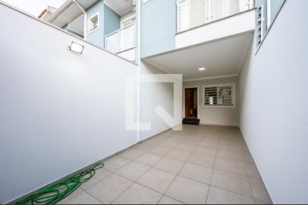 Garagem de casa para alugar com 3 quartos, 99m² em Vila Alexandria, São Paulo