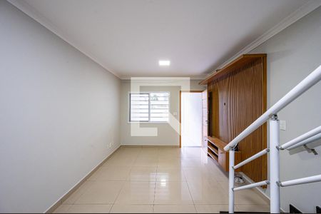 Sala de casa para alugar com 3 quartos, 99m² em Vila Alexandria, São Paulo