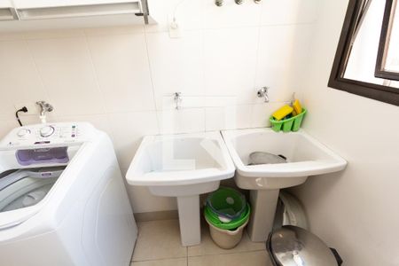 Apartamento à venda com 200m², 4 quartos e 3 vagasÁrea de Serviço