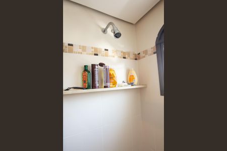 Apartamento à venda com 200m², 4 quartos e 3 vagasBanheiro da Suíte 2