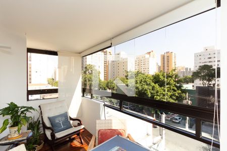 Apartamento à venda com 200m², 4 quartos e 3 vagasSala