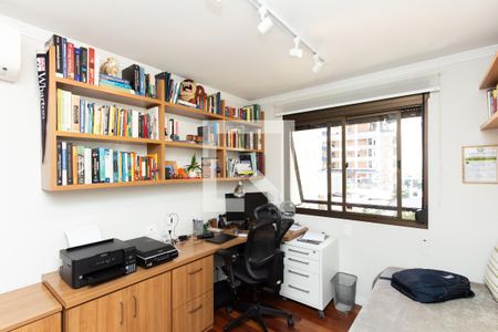 Apartamento à venda com 200m², 4 quartos e 3 vagasQuarto 2